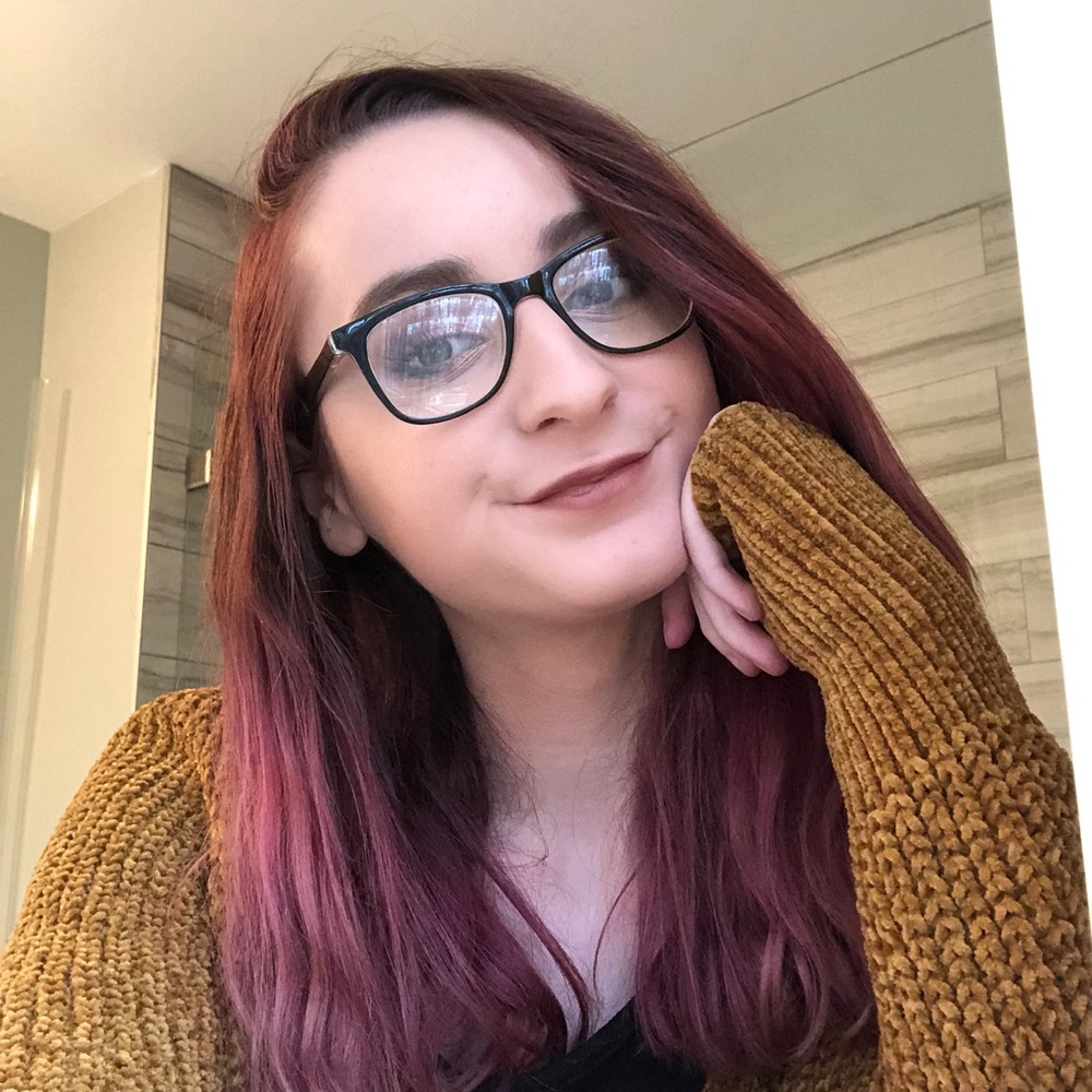 Meet your Posher, Alyssa